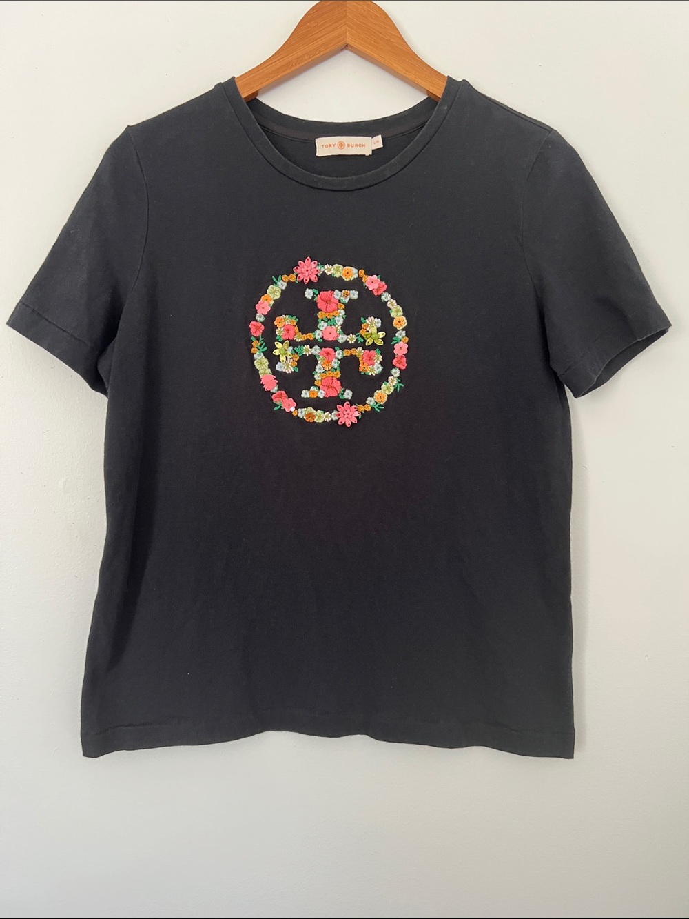 Tory Burch Black Short-Sleeve Tee with Colorful Floral Logo - Picture 3 of 11